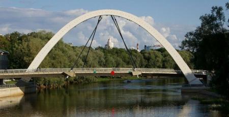 Мостовой автодорожный переход через реку Эмайыги в г. Тарту