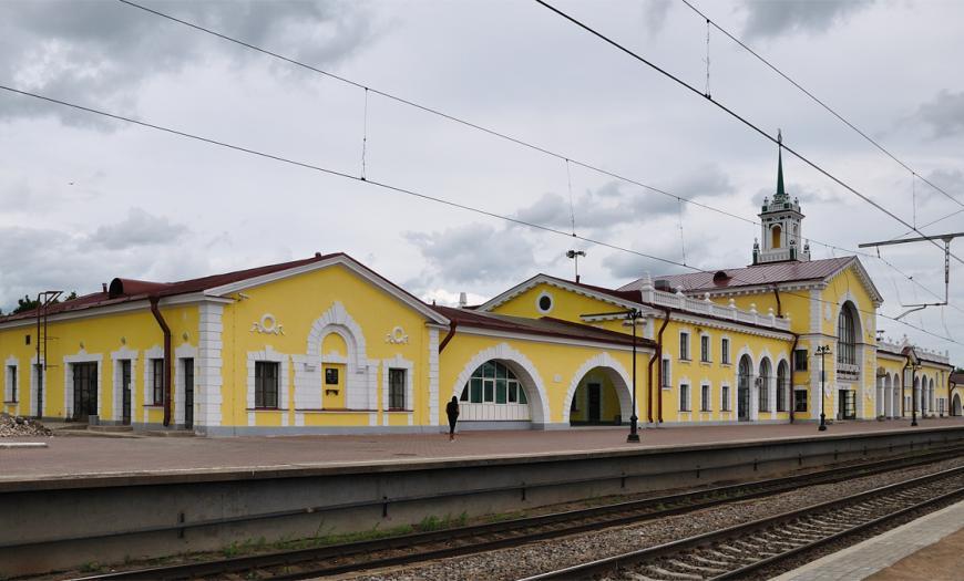 Железнодорожный узел Волховстроевский